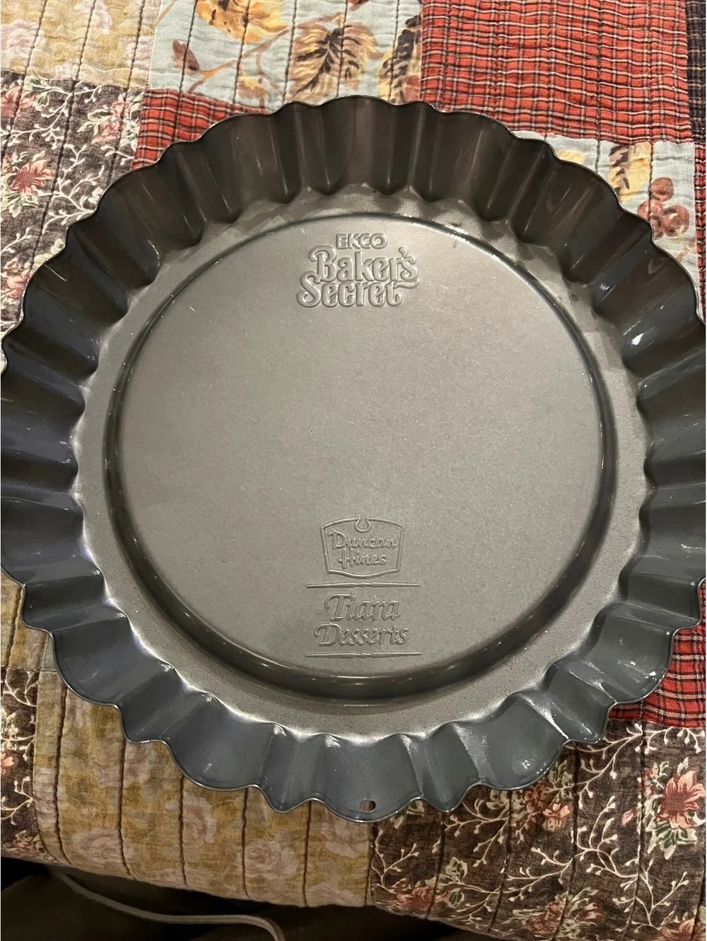 Baker's Secret Tiana Desserts fluted tart pan